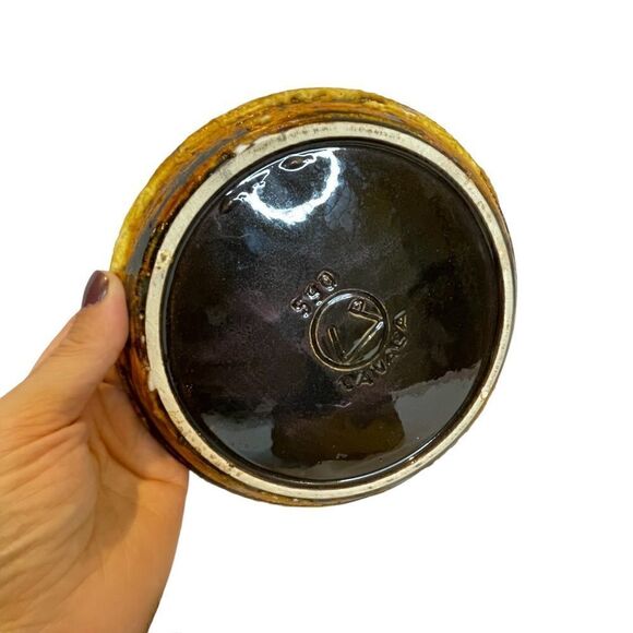 Vintage butter ceramic artisan dish - Picture 6 of 9